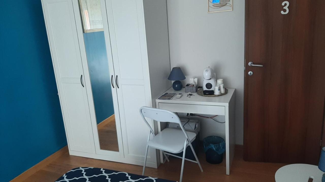 Luna Rossa Rooms Кальярі Екстер'єр фото